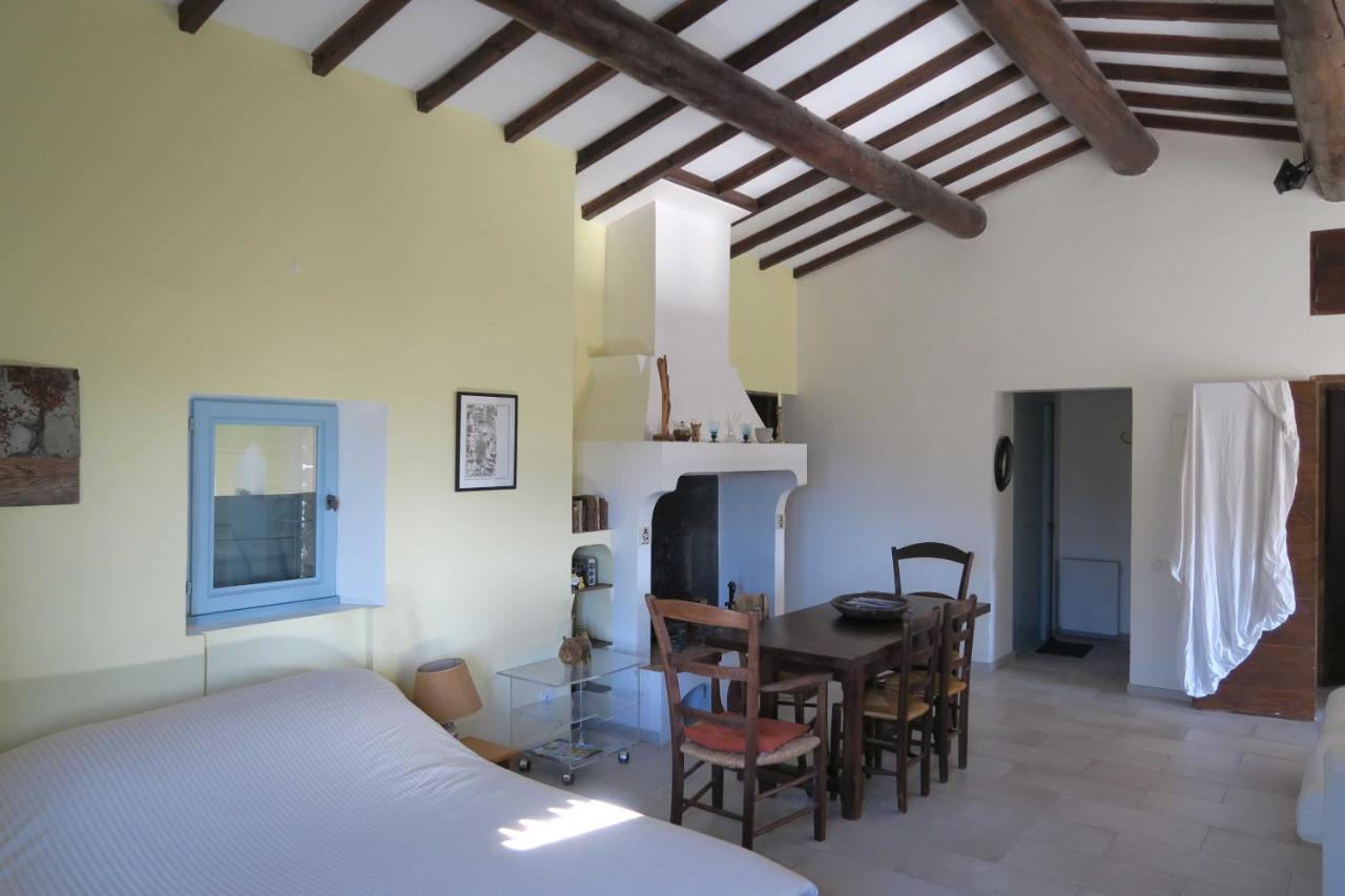 Bastide Au Coeur Du Luberon Appartement Gordes Buitenkant foto